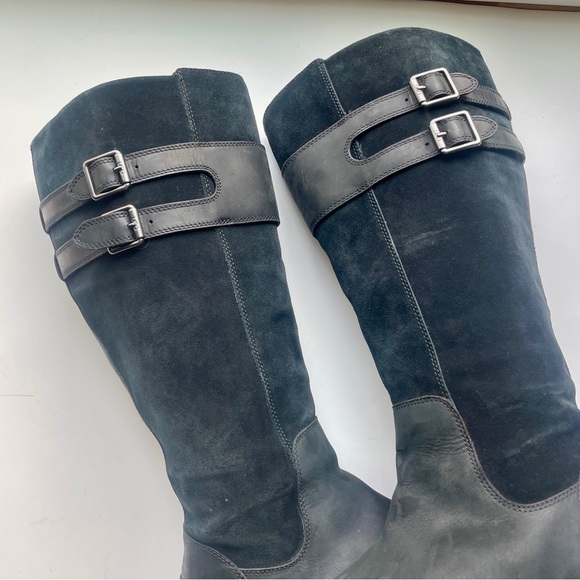 *SOLD* UGG Zarina Tall Boot - Picture 3 of 12